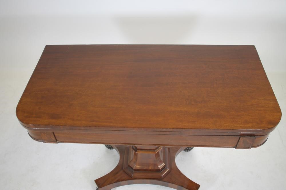 A WILLIAM IV "PLUM PUDDING" MAHOGANY FOLDING TEA TABLE Image