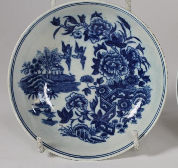 A FIRST PERIOD WORCESTER PORCELAIN SPARROW BEAK JUG Image