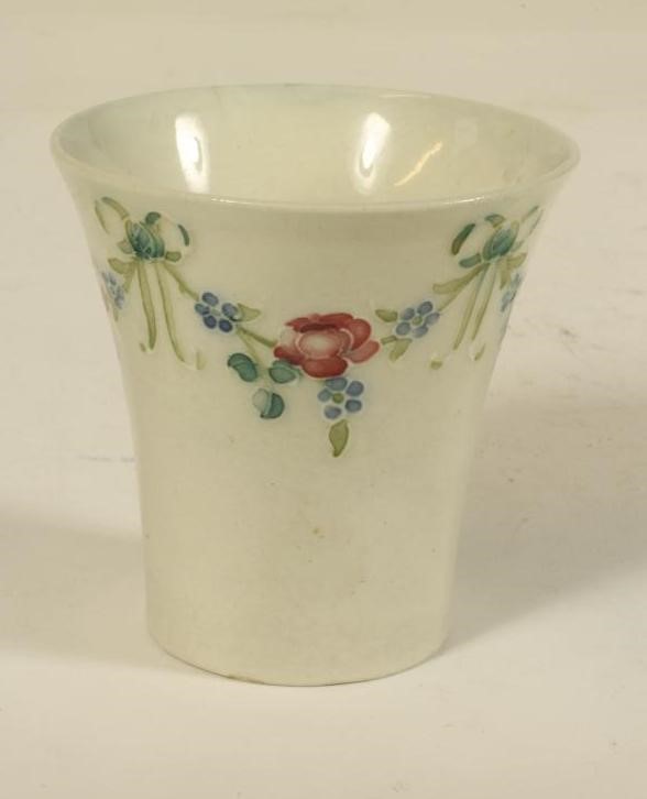 A MACINTYRE MOORCROFT POTTERY BEAKER Image