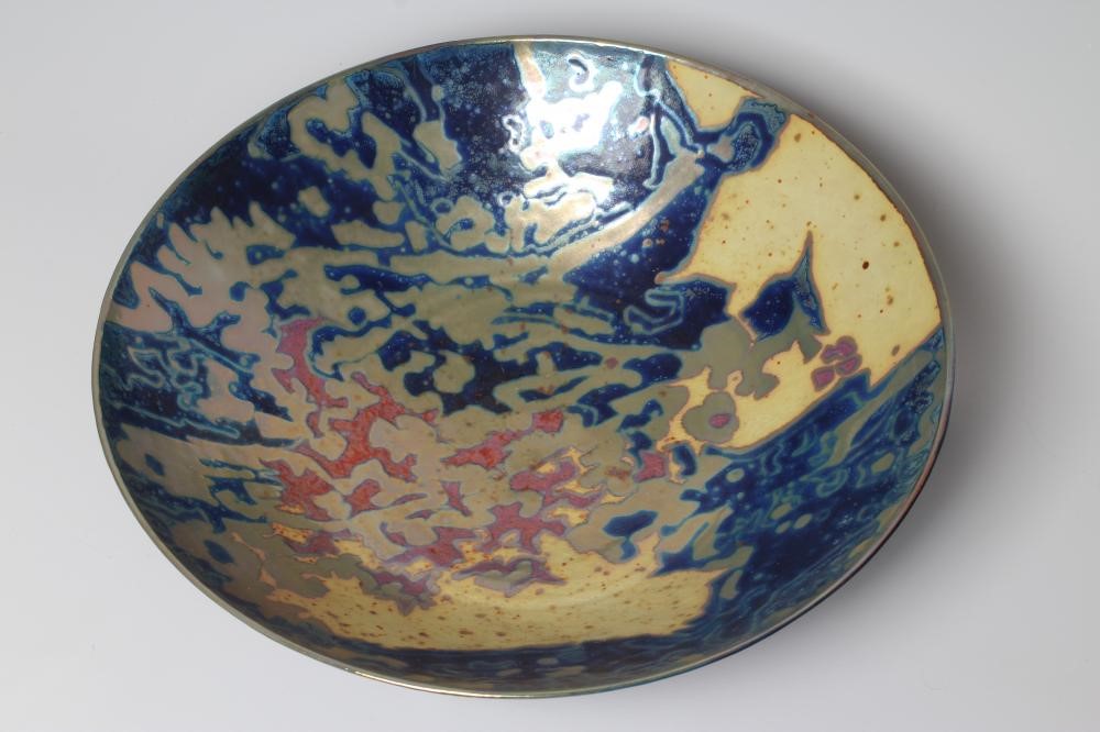 SUTTON TAYLOR (b.1943) - a large circular bowl Image