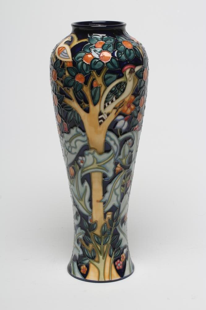 A MOORCROFT POTTERY TREE BARK THIEF PATTERN VASE Image
