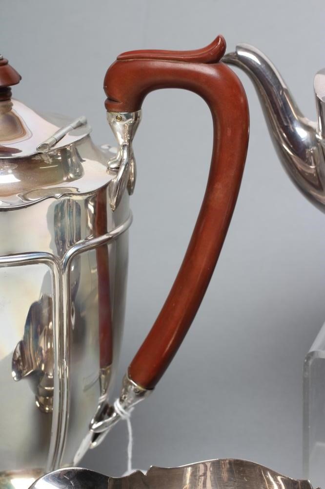 A FOUR PIECE SILVER TEA AND COFFEE SERVICE Image