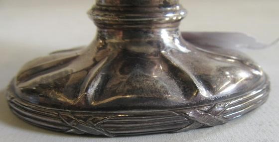 AN EDWARDIAN SILVER PEDESTAL SUGAR VASE Image