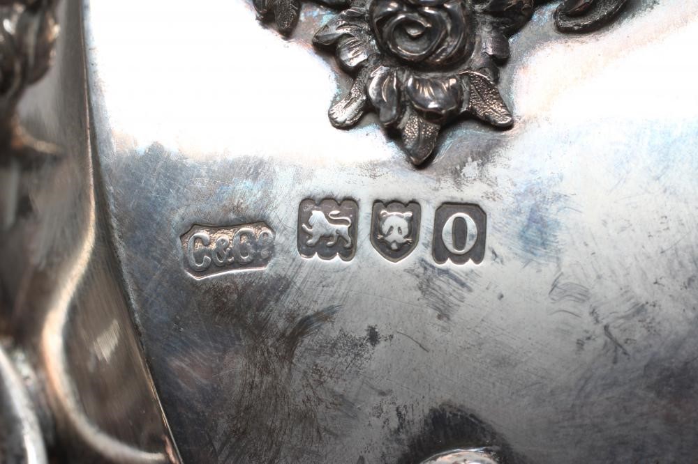 AN EDWARDIAN SILVER PEDESTAL SUGAR VASE Image