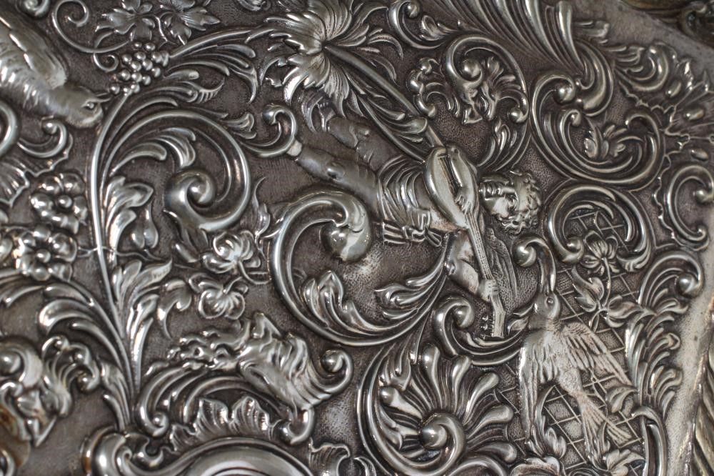 AN EDWARDIAN SILVER DRESSING TABLE TRAY Image