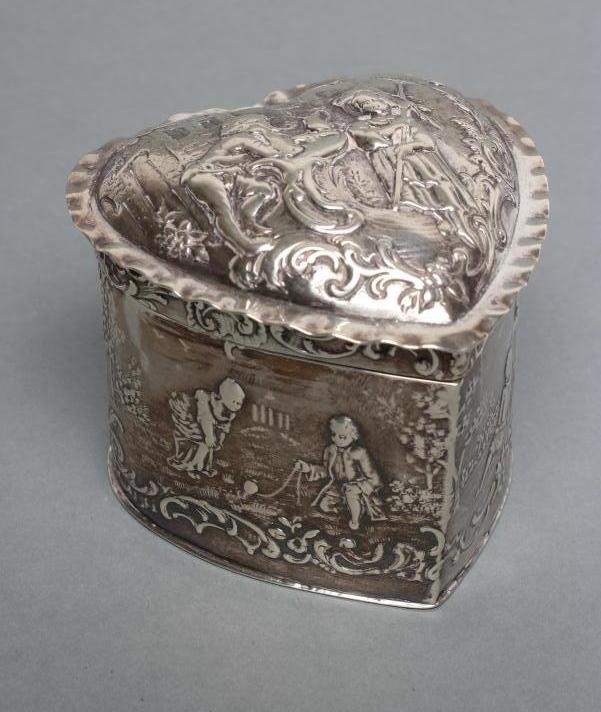A LATE VICTORIAN DUTCH SILVER HEART SHAPED DRESSING TABLE BOX Image