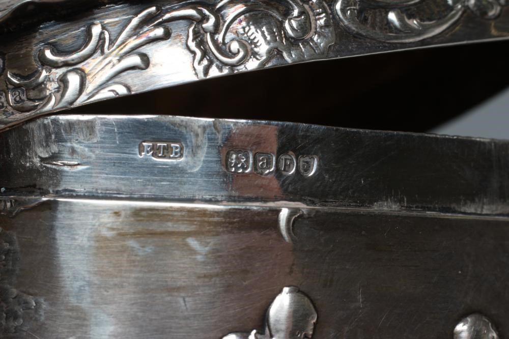 A LATE VICTORIAN DUTCH SILVER HEART SHAPED DRESSING TABLE BOX Image