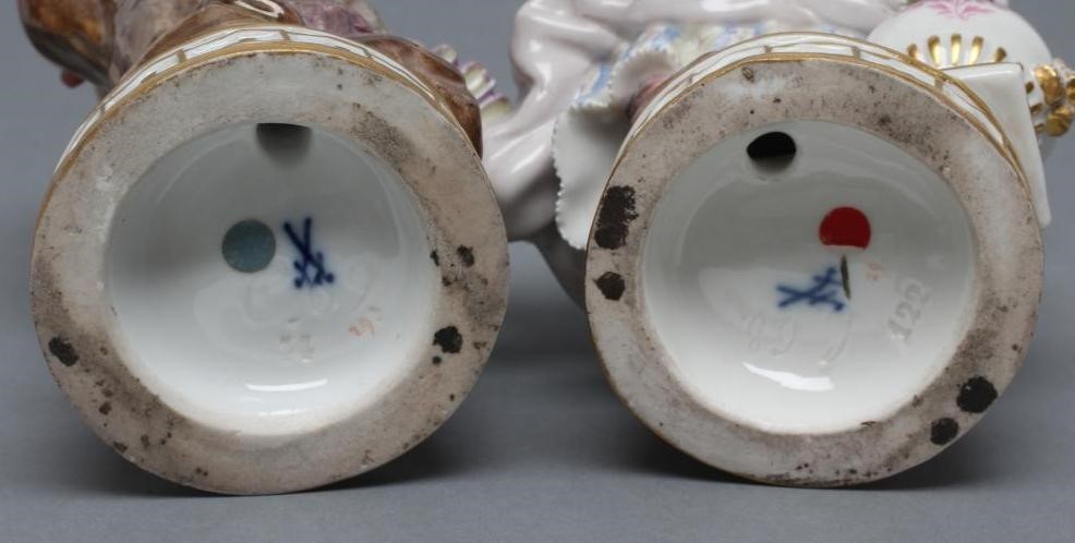 A PAIR OF MEISSEN PORCELAIN FIGURES Image