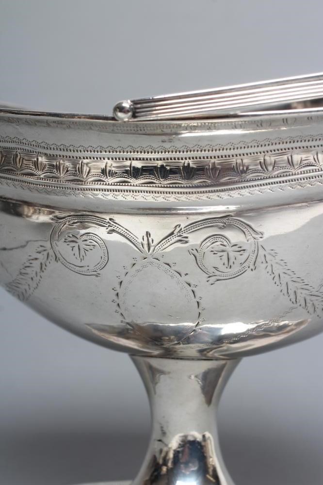 A LATE GEORGE III IRISH SILVER SUGAR BASKET Image
