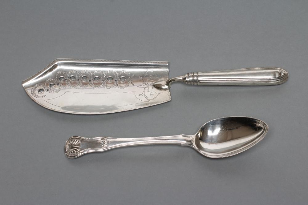 A LATE GEORGE III SILVER FISH SLICE Image