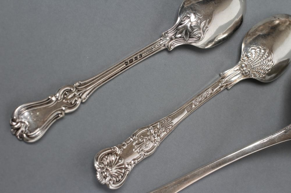 A GEORGE IV SILVER TODDY LADLE Image