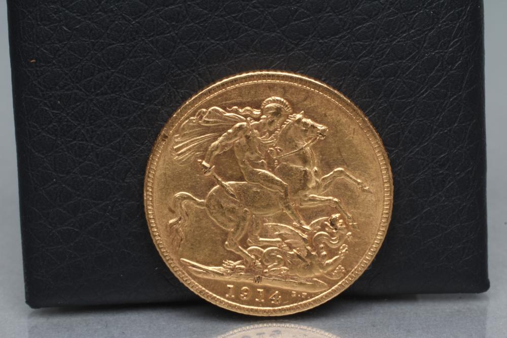 A GEORGE V GOLD SOVEREIGN Image