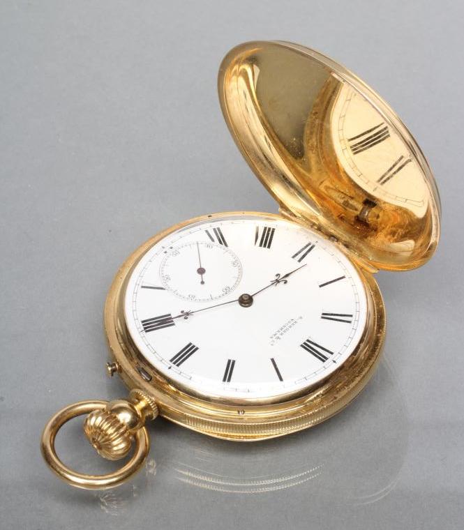 AN 18K GOLD TOP WIND HUNTER POCKET WATCH Image