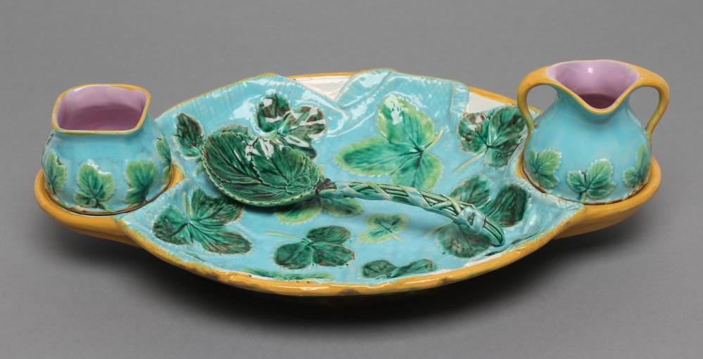 A MAJOLICA STRAWBERRY SET Image