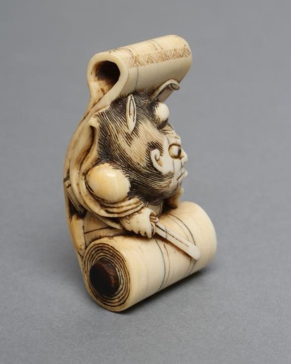 A JAPANESE IVORY NETSUKE Image