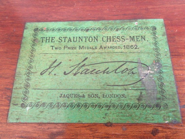 A VICTORIAN JAQUES BOXWOOD AND EBONY STAUNTON CHESS SET Image