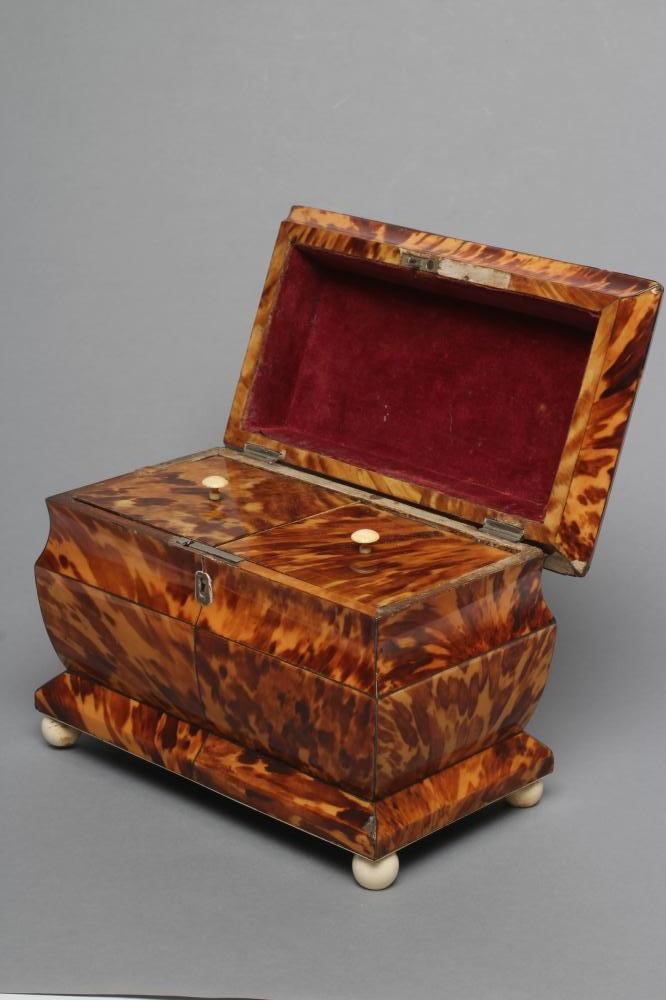 A VICTORIAN TORTOISESHELL TEA CADDY of sarcophagus form Image