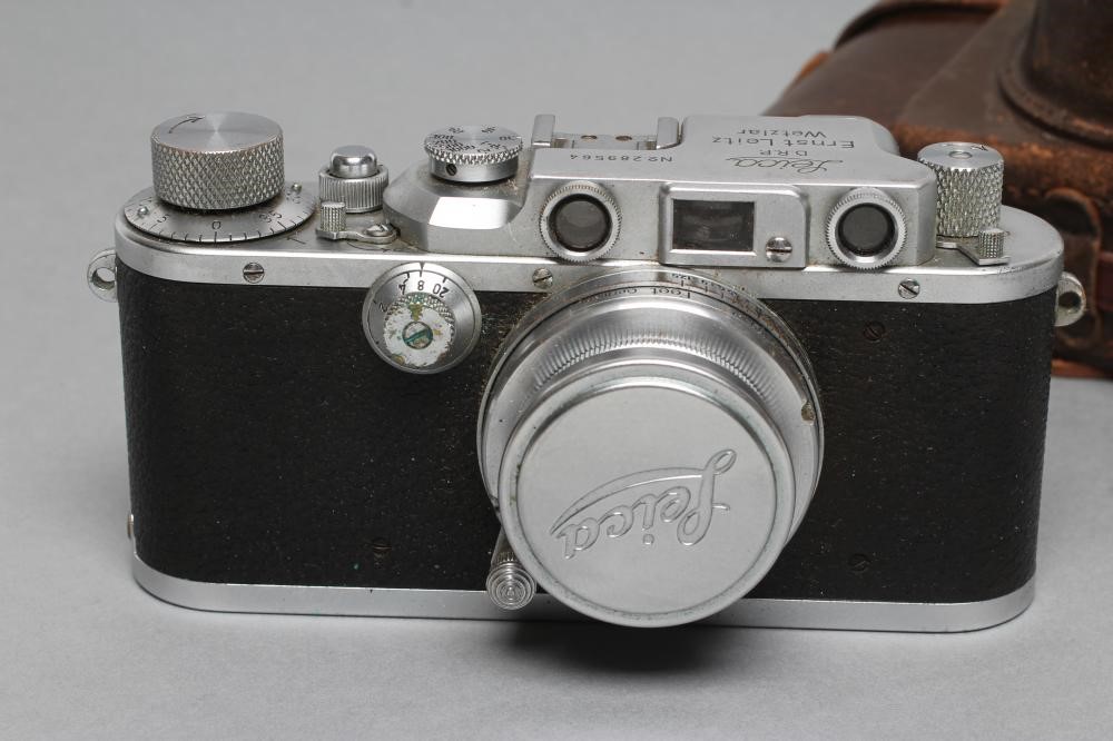 A LEICA D.R.P. ERNST LEITZ WETZLAR IIIb CAMERA Image