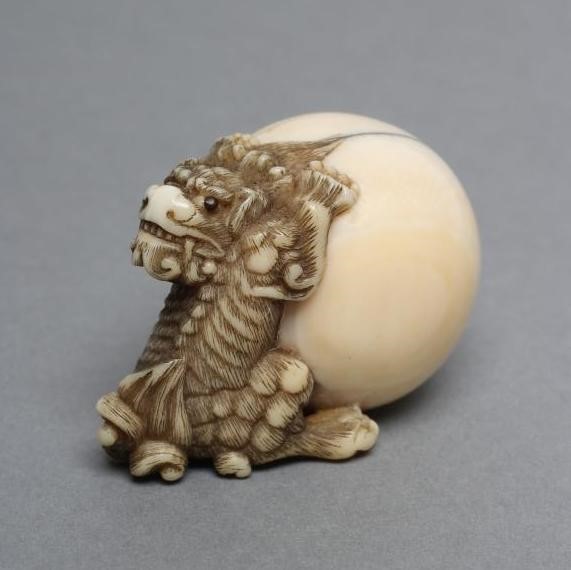 A JAPANESE (KYOTO SCHOOL) IVORY NETSUKE Image