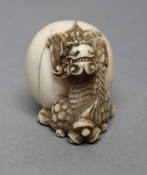 A JAPANESE (KYOTO SCHOOL) IVORY NETSUKE Image