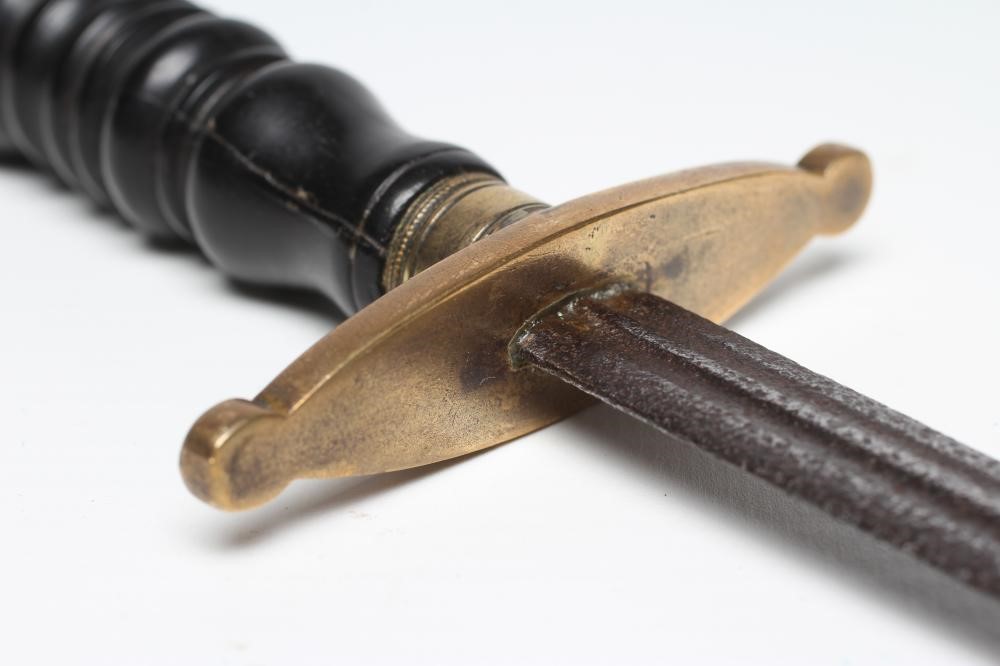 A GEORGIAN NAVAL DIRK with 12" twin fullered and tapering blade Image