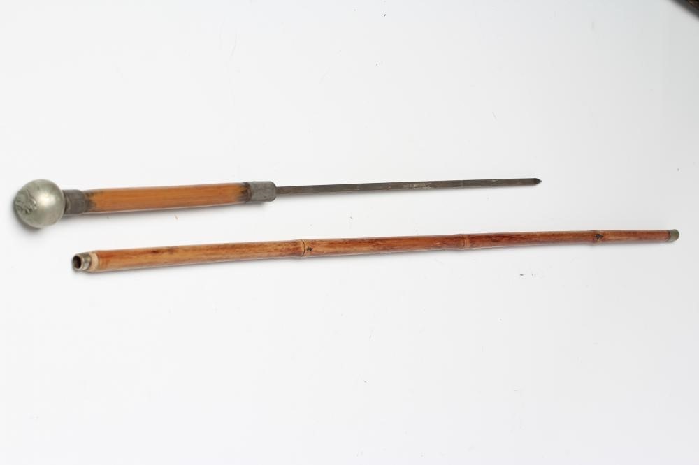 A ROYAL GUERNSEY LIGHT INFANTRY SWORD CANE with 14 3/8" square section blade Image