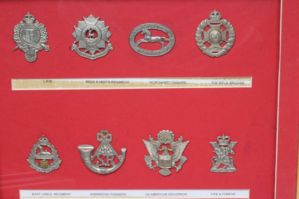 FIVE FRAMED DISPLAYS OF BRITISH MILITARY CAP BADGES Image