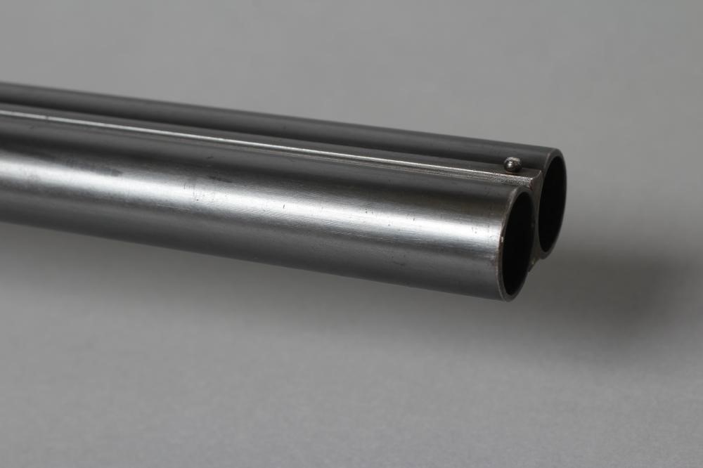 A 12 BORE AYA SIDELOCK EJECTOR SHOTGUN with 28" barrel Image