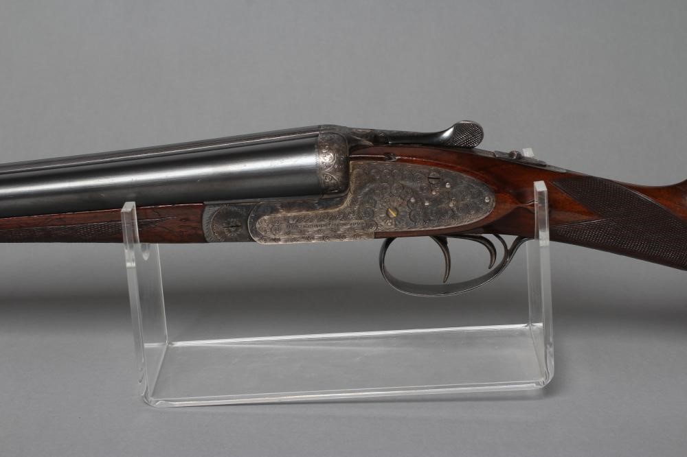 A 12 BORE AYA SIDELOCK EJECTOR SHOTGUN with 28" barrel Image