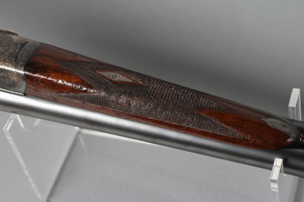 A 12 BORE AYA SIDELOCK EJECTOR SHOTGUN with 28" barrel Image