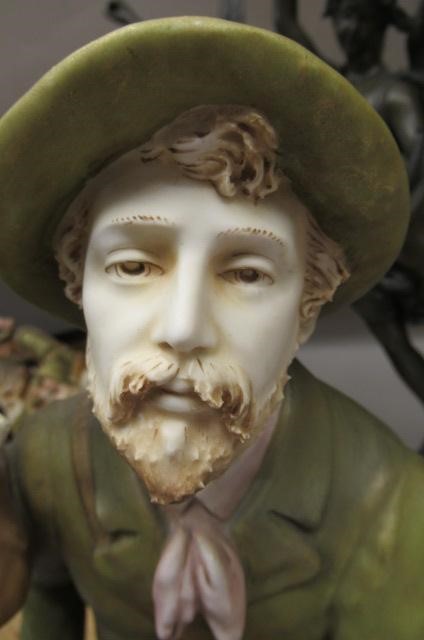 A ROYAL DUX FIGURE GROUP Image