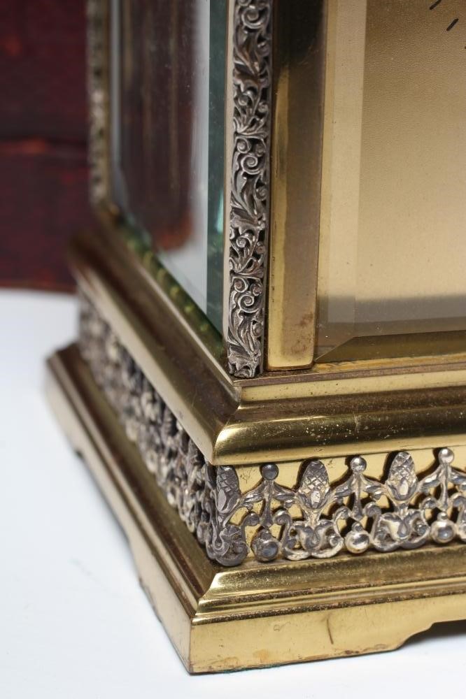 A LACQUERED BRASS CARRIAGE CLOCK Image