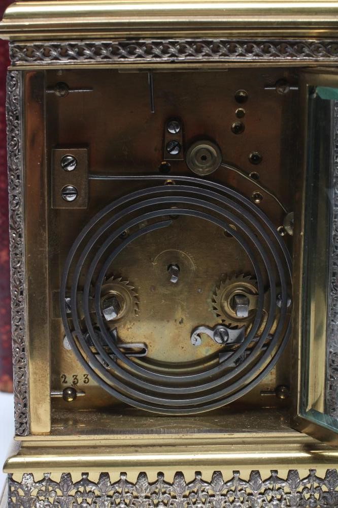 A LACQUERED BRASS CARRIAGE CLOCK Image