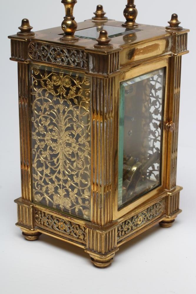 A FRENCH BRASS CASED CARRIAGE CLOCK Image