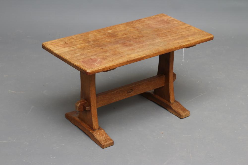 AN ALAN GRAINGER OF BRANDSBY ADZED OAK COFFEE TABLE Image