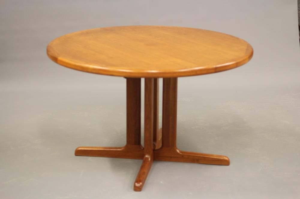 NIELS OTTO MOLLER FOR J.L. MOLLER MOBELFABRIK Image