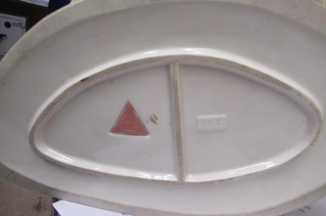 A ROYAL DUX FIGURE GROUP Image