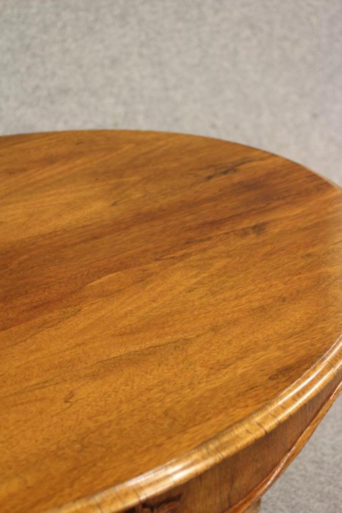 A VICTORIAN ROSEWOOD LOO TABLE Image