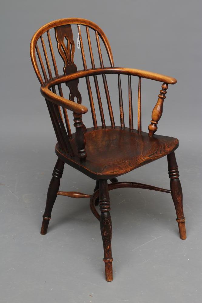 AN ASH AND ELM WINDSOR ARMCHAIR Image