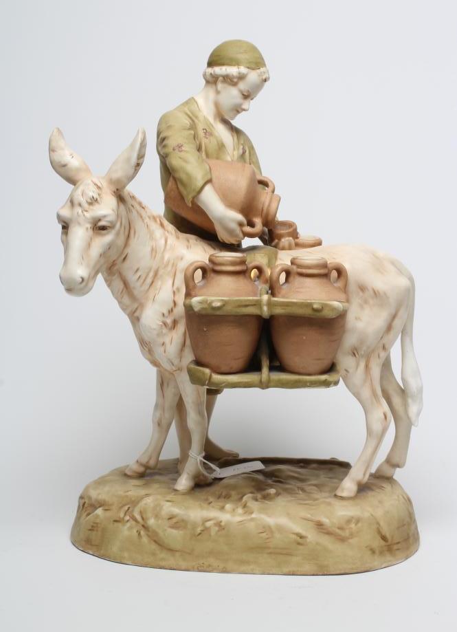 A ROYAL DUX FIGURE Image