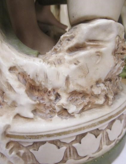 A ROYAL DUX FIGURE Image