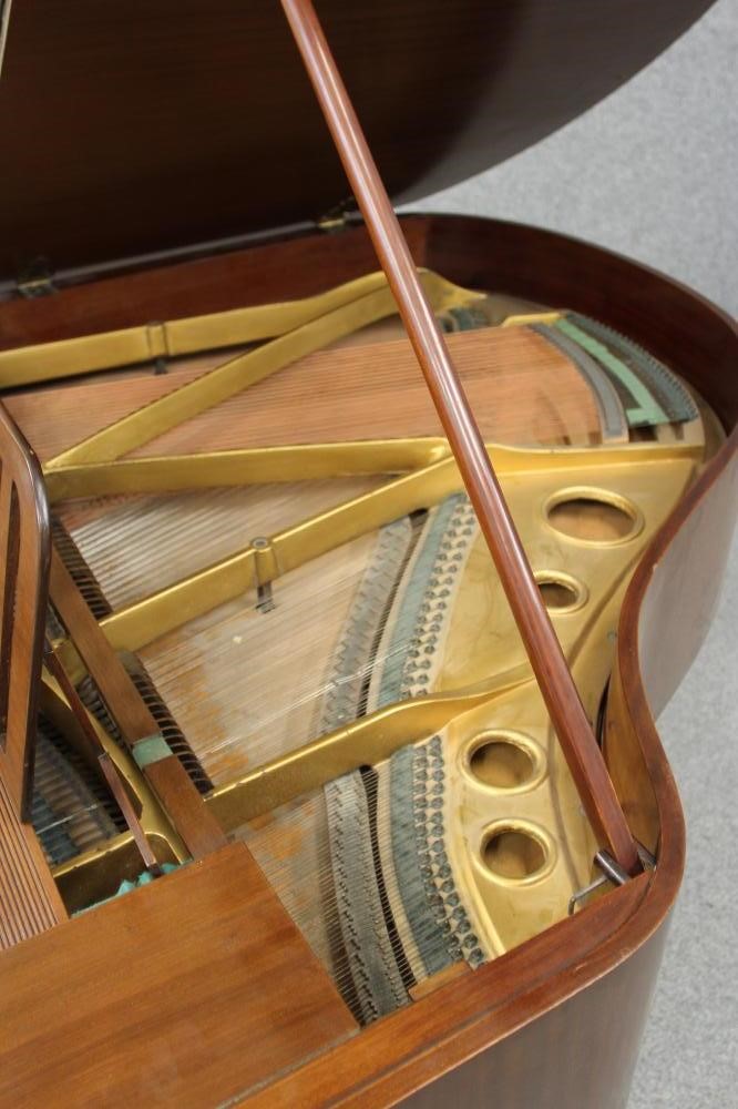 A STEINBERG BABY GRAND PIANO Image