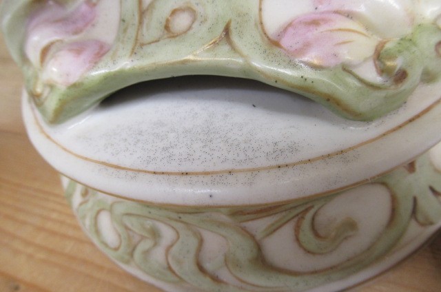 A PAIR OF ROYAL DUX FIGURAL VASES Image