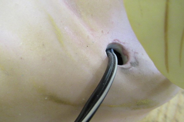 A LARGE PAIR OF ART NOUVEAU ROYAL DUX FIGURAL LANTERN FIGURES Image