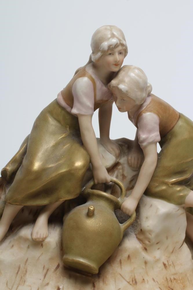 AN ART NOUVEAU ROYAL DUX FIGURAL SMALL CENTRE BOWL Image