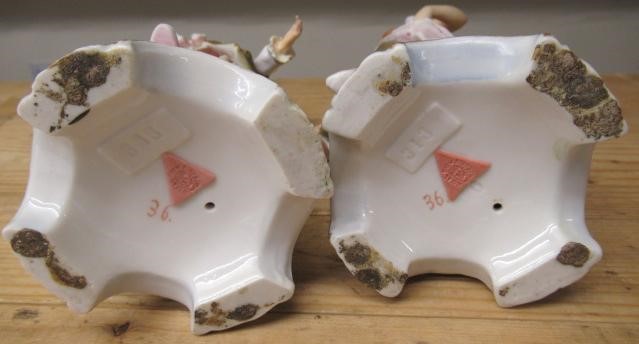 A COLLECTION OF SMALL ROYAL DUX FIGURES Image