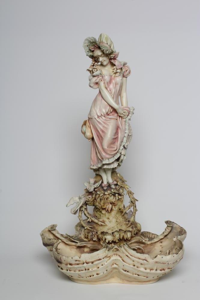 A TURN OF TEPLITZ FIGURAL TABLE CENTREPIECE Image