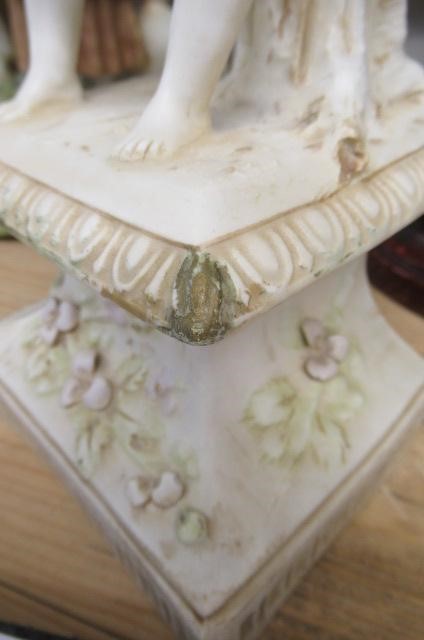 A PAIR OF ERNST WAHLISS ROYAL VIENNA FIGURE GROUPS Image