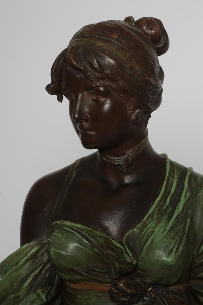 A LARGE ERNST WAHLISS ART NOUVEAU COLD PAINTED BRONZED EARTHENWARE FIGURE Image