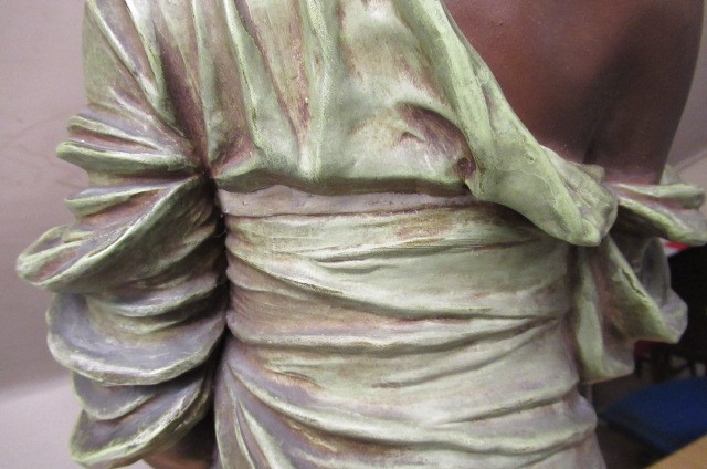 A LARGE ERNST WAHLISS ART NOUVEAU COLD PAINTED BRONZED EARTHENWARE FIGURE Image